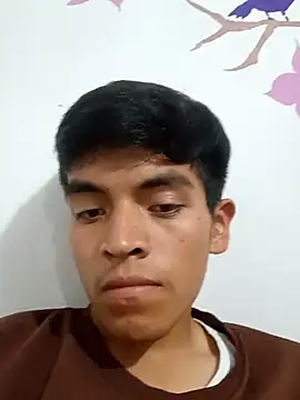 Snapshot of DavidVergagigante420 chatting on September 9, 12:21 am DavidVergagigante420 online show from September 9, 12:21 am