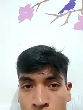 Snapshot of DavidVergagigante420 chatting on September 21, 7:10 am DavidVergagigante420 online show from September 21, 7:10 am