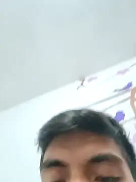 Snapshot of DavidVergagigante420 chatting on October 9, 4:10 am DavidVergagigante420 online show from October 9, 4:10 am