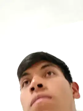 Snapshot of DavidVergagigante420 chatting on October 22, 4:46 am DavidVergagigante420 online show from October 22, 4:46 am