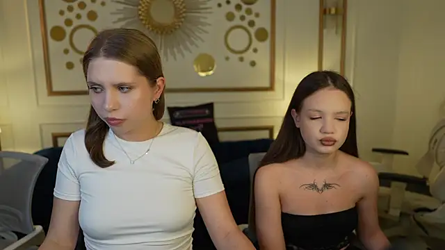 Snapshot of Tiana_Princesss chatting on November 25, 7:14 pm Tiana Princesss online show from November 25, 7:14 pm