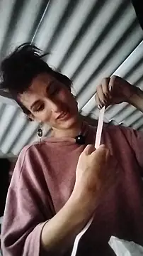 Snapshot of Moira-Hot chatting on November 12, 10:09 pm Moira-Hot online show from November 12, 10:09 pm