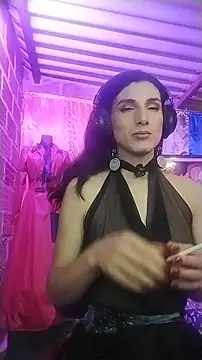 Snapshot of Moira-Hot chatting on December 1, 4:39 am Moira-Hot online show from December 1, 4:39 am