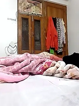 Snapshot of miss_raavy chatting on January 18, 4:00 pm miss raavy online show from January 18, 4:00 pm