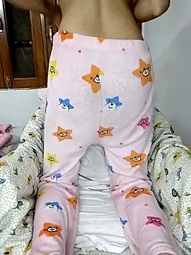 Snapshot of miss_raavy chatting on February 19, 9:38 am miss raavy online show from February 19, 9:38 am