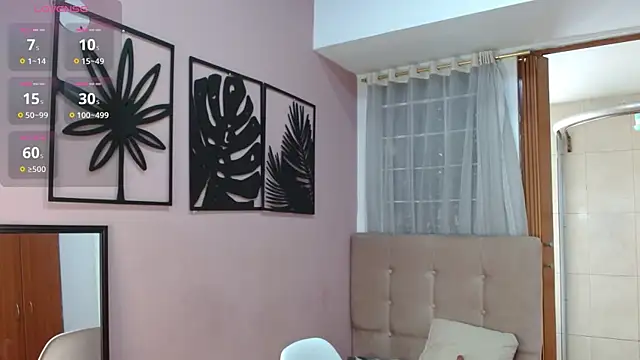 Snapshot of amara_rousse1 chatting on December 15, 12:53 pm amara rousse1 online show from December 15, 12:53 pm