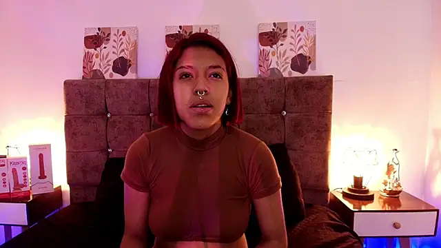 Snapshot of Dulce_Bella_ chatting on September 27, 12:10 pm Dulce Bella online show from September 27, 12:10 pm