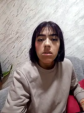 Snapshot of Dulce_Bella_ chatting on October 24, 3:25 am Dulce Bella online show from October 24, 3:25 am