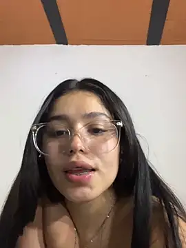 AvaScott  online show from November 18, 5:23 am