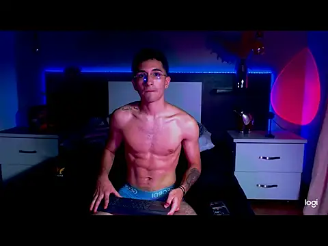 eriikjoness online show from November 11, 1:05 am