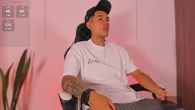 Nickyblazze  online show from November 19, 12:38 pm