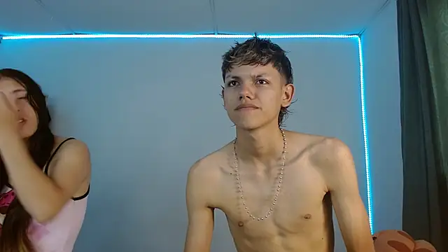 Lucy y Jacob online show from September 11, 7:25 pm