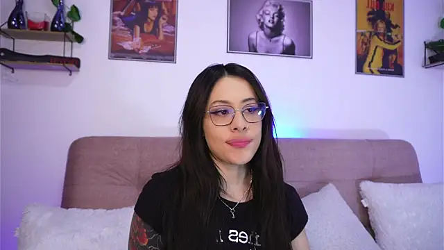 SophiieCumsx online show from November 6, 12:06 pm