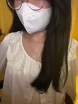 Ngoc Quynh 18 online show from September 22, 3:58 pm