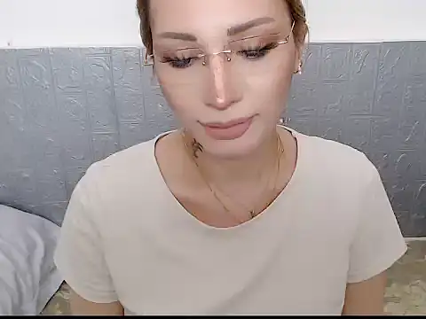 toni 0601 online show from February 3, 6:24 am