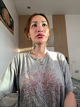 toni 0601 online show from May 21, 9:55 pm