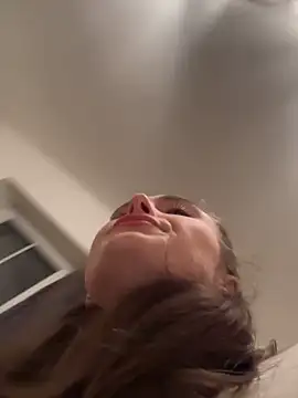 Snapshot of SophiiaStarr chatting on November 18, 8:13 pm SophiiaStarr online show from November 18, 8:13 pm