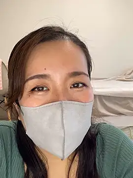 NATSUMI00 online show from September 29, 5:34 am