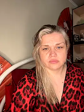 Snapshot of Nayvessa chatting on November 16, 5:29 pm Nayvessa online show from November 16, 5:29 pm