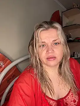 Snapshot of Nayvessa chatting on November 18, 6:56 pm Nayvessa online show from November 18, 6:56 pm