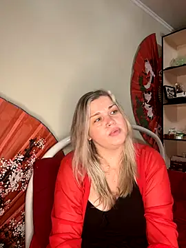 Snapshot of Nayvessa chatting on November 27, 6:32 pm Nayvessa online show from November 27, 6:32 pm