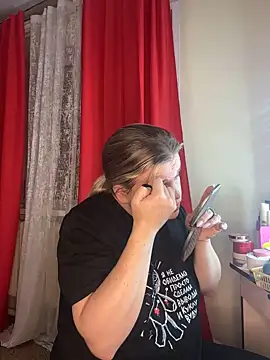 Snapshot of Nayvessa chatting on January 9, 12:08 pm Nayvessa online show from January 9, 12:08 pm