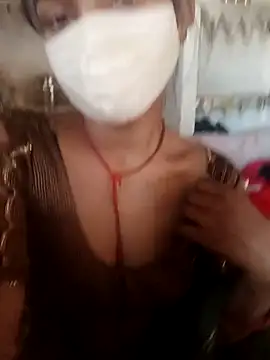 Snapshot of Sharmili_xx chatting on November 13, 8:13 am Sharmili xx online show from November 13, 8:13 am