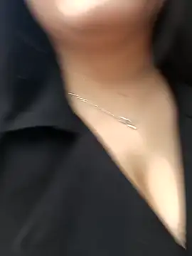 smgirls online show from October 24, 9:06 am