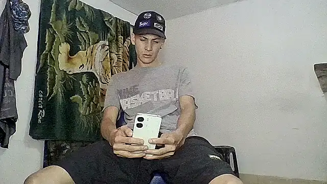 sam hottt online show from September 24, 7:23 am
