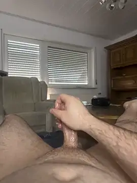 Snapshot of flamur_albania chatting on March 15, 4:24 pm flamur albania online show from March 15, 4:24 pm