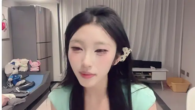 Snapshot of ZhaoZhao-ZM chatting on September 14, 2:27 pm ZhaoZhao-ZM online show from September 14, 2:27 pm