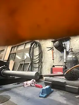 Snapshot of True_Di chatting on December 1, 4:01 pm True Di online show from December 1, 4:01 pm