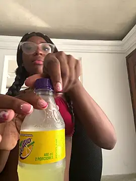 MarianRosse online show from January 18, 6:12 pm