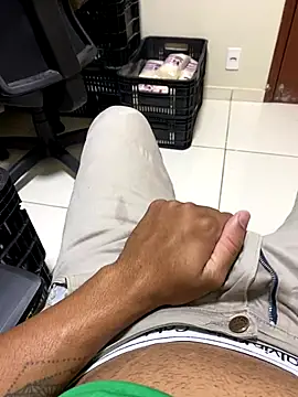 Snapshot of mtpgostoso chatting on November 11, 12:38 pm mtpgostoso online show from November 11, 12:38 pm