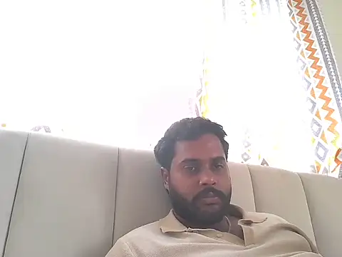 Snapshot of BNDCJMW chatting on October 4, 9:07 am BNDCJMW online show from October 4, 9:07 am