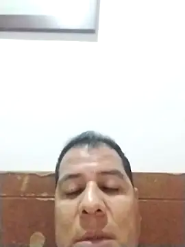 Snapshot of latinblack16 chatting on October 6, 3:48 am latinblack16 online show from October 6, 3:48 am