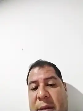 Snapshot of latinblack16 chatting on November 28, 3:20 am latinblack16 online show from November 28, 3:20 am