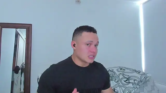 KingLevi01 online show from May 29, 3:54 pm