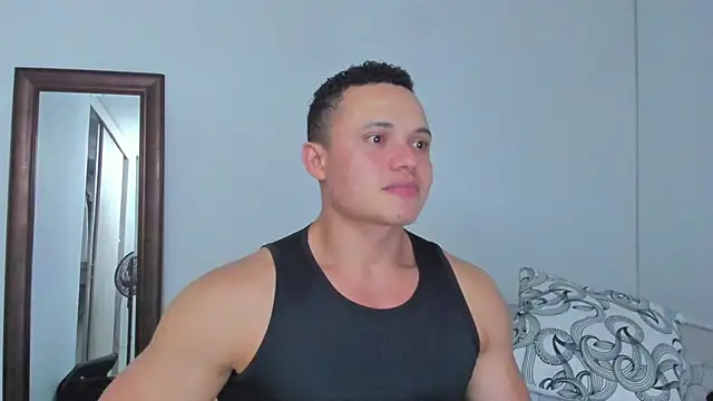 KingLevi01 online show from June 26, 3:33 am