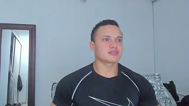 KingLevi01 online show from July 31, 6:24 am
