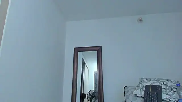 KingLevi01 online show from August 7, 2:13 am