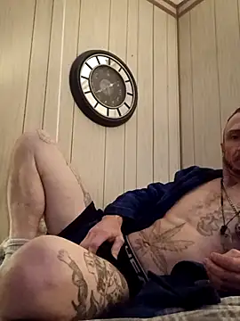 Snapshot of Mrluckstick chatting on January 11, 6:46 pm Mrluckstick online show from January 11, 6:46 pm