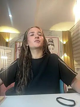 bella vibess s online show from July 29, 2:32 am