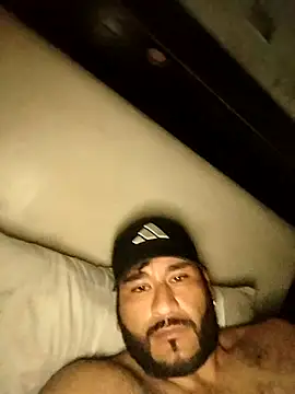 Snapshot of Ferxxxo1503 chatting on November 14, 9:30 am Ferxxxo1503 online show from November 14, 9:30 am