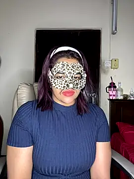 Snapshot of SLNatasha chatting on November 15, 12:30 am SLNatasha online show from November 15, 12:30 am