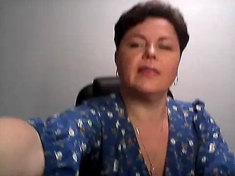 EllaLove2277 online show from November 17, 3:51 pm