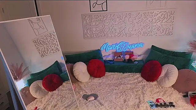 Snapshot of Mari69Juana chatting on October 12, 6:07 pm Mari69Juana online show from October 12, 6:07 pm