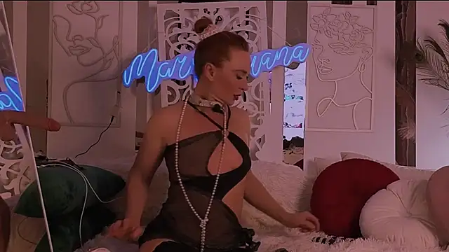 Snapshot of Mari69Juana chatting on November 6, 8:21 pm Mari69Juana online show from November 6, 8:21 pm