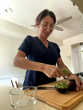 NurseStephania online show from September 16, 5:03 pm