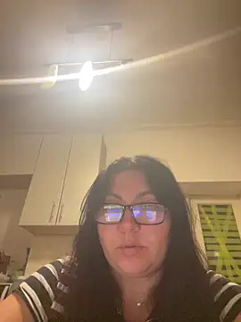 Snapshot of Vilvet777 chatting on September 29, 10:14 pm Vilvet777 online show from September 29, 10:14 pm